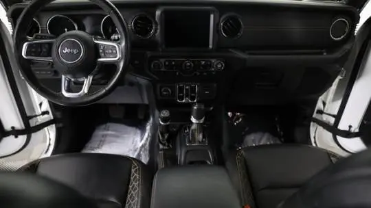 2022 Jeep Wrangler 1C4JJXP65NW161100