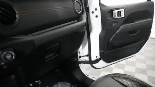 2022 Jeep Wrangler 1C4JJXP65NW161100