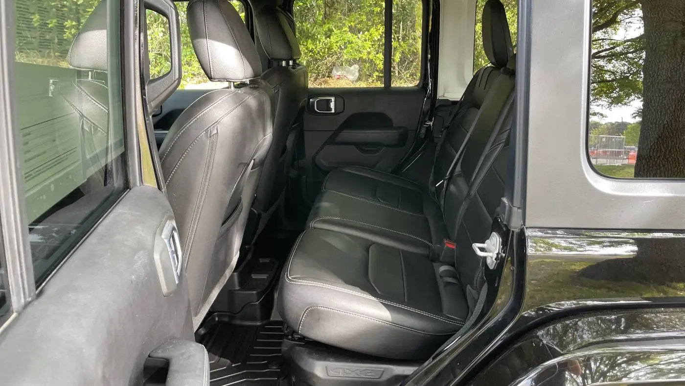 2021 Jeep Wrangler 1C4JJXP6XMW754319