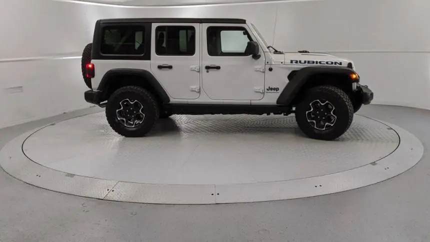 2023 Jeep Wrangler 1C4JJXR63PW696376