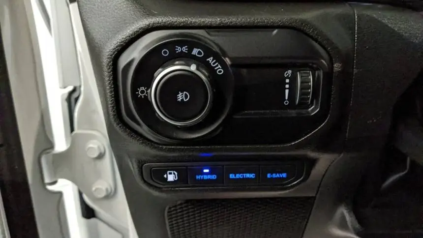 2023 Jeep Wrangler 1C4JJXR63PW696376