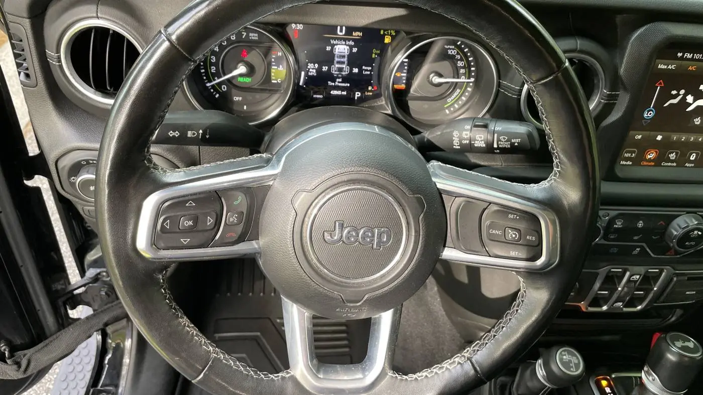 2021 Jeep Wrangler 1C4JJXP6XMW754319