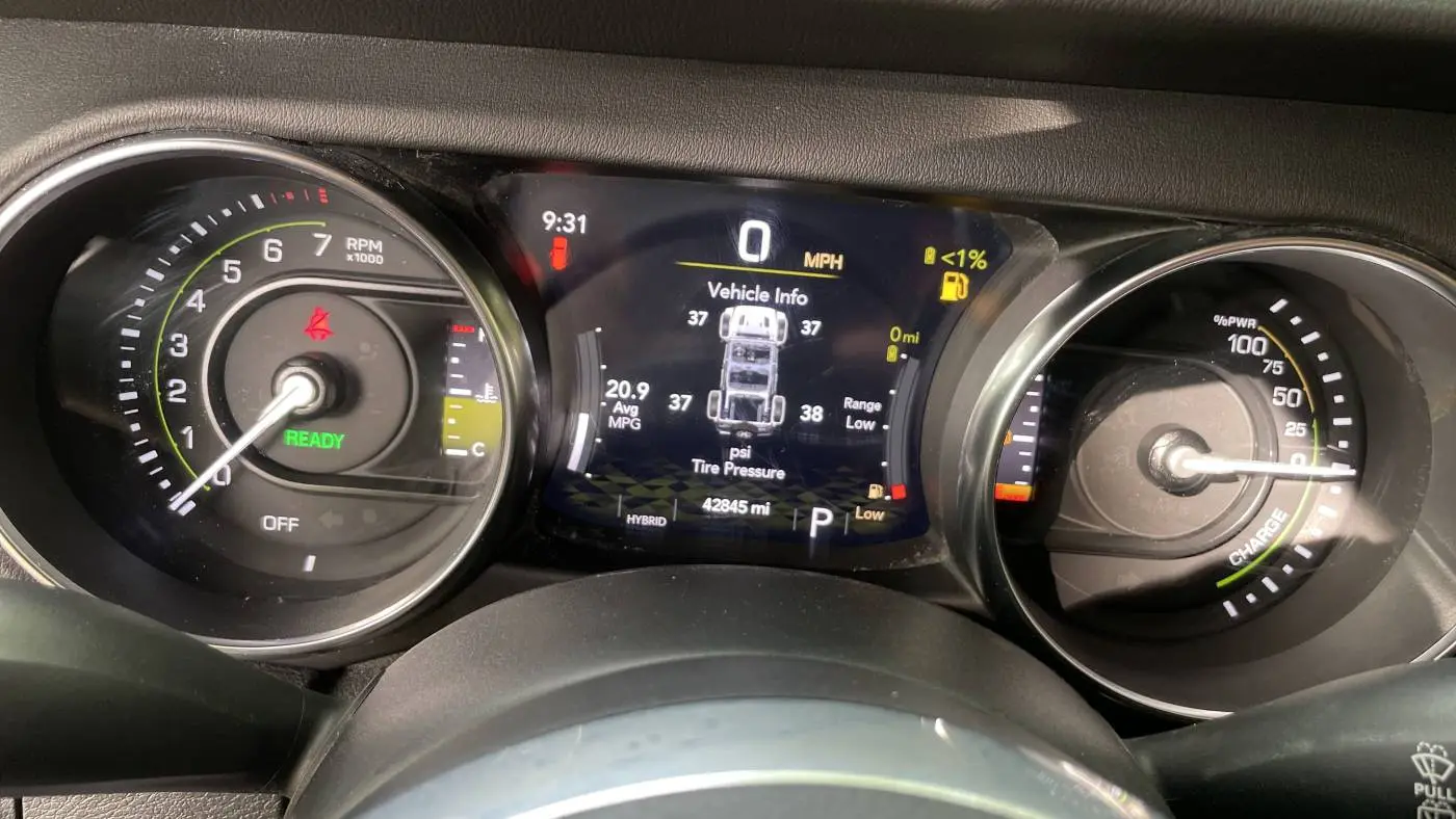 2021 Jeep Wrangler 1C4JJXP6XMW754319