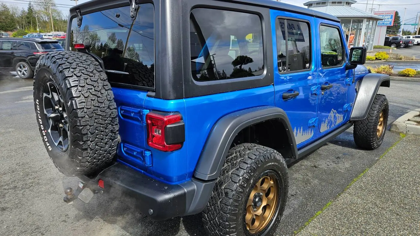 2021 Jeep Wrangler 1C4JJXR66MW738695