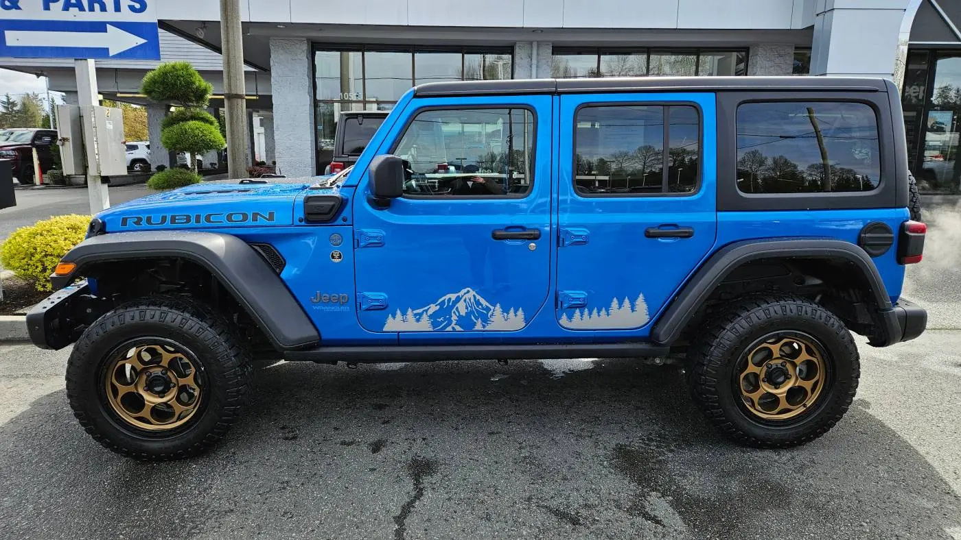 2021 Jeep Wrangler 1C4JJXR66MW738695