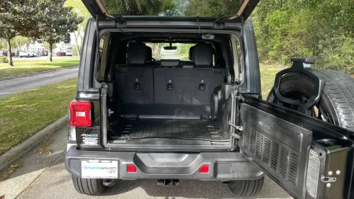 2021 Jeep Wrangler 1C4JJXP6XMW754319