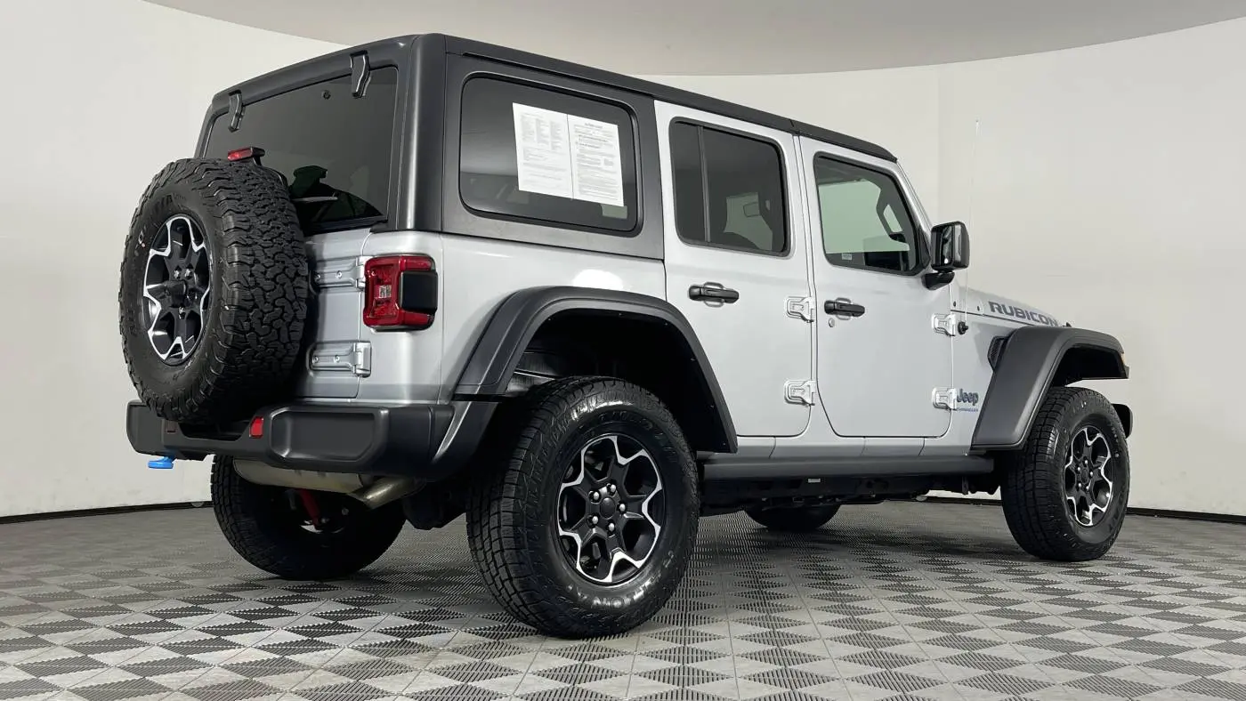 2023 Jeep Wrangler 1C4JJXR6XPW703209