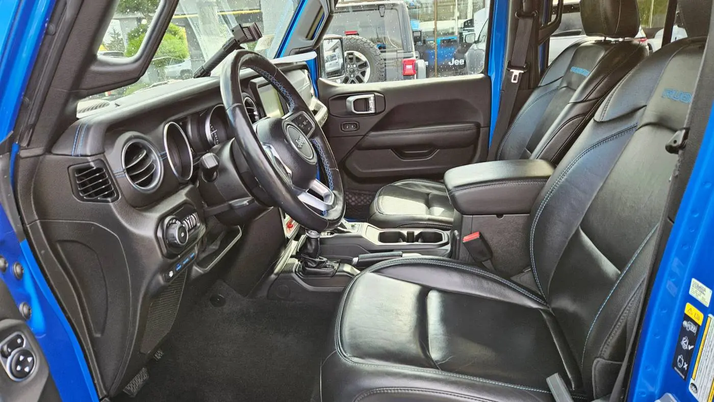 2021 Jeep Wrangler 1C4JJXR66MW738695