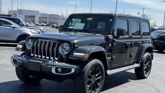 2022 Jeep Wrangler 1C4JJXP62NW102912