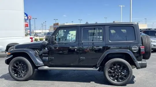 2022 Jeep Wrangler 1C4JJXP62NW102912