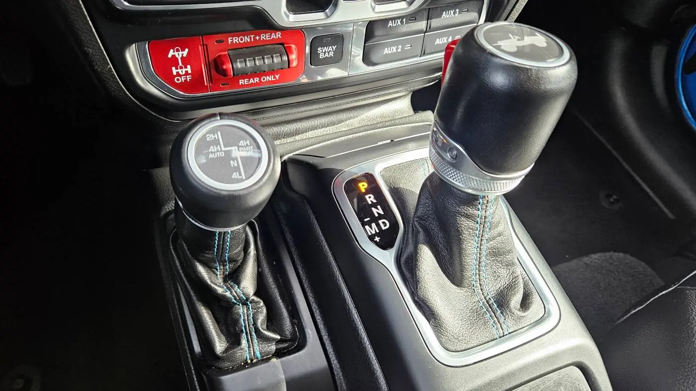 2021 Jeep Wrangler 1C4JJXR66MW738695