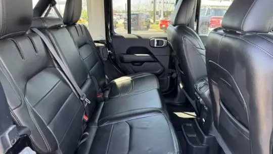 2022 Jeep Wrangler 1C4JJXP62NW102912