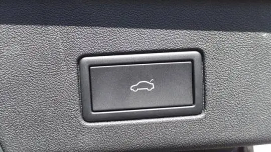 2023 Volkswagen ID.4 1V2FMPE89PC011012