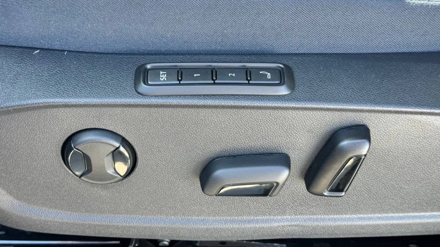 2025 Volkswagen ID.4 1V2JSPE86SC004849