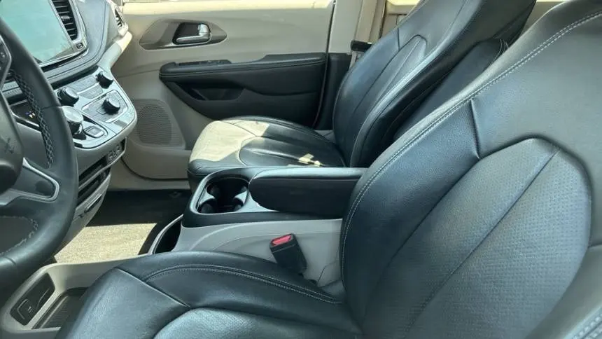 2022 Chrysler Pacifica 2C4RC1L76NR126714