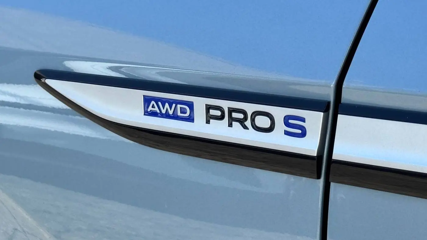 2025 Volkswagen ID.4 1V2JSPE86SC004849