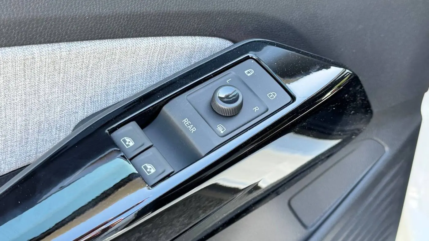 2025 Volkswagen ID.4 1V2DSPE89SC004809