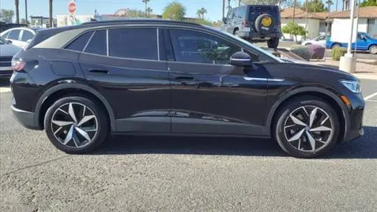 2023 Volkswagen ID.4 1V2FMPE89PC011012