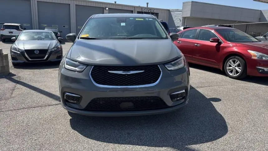 2022 Chrysler Pacifica 2C4RC1L76NR126714