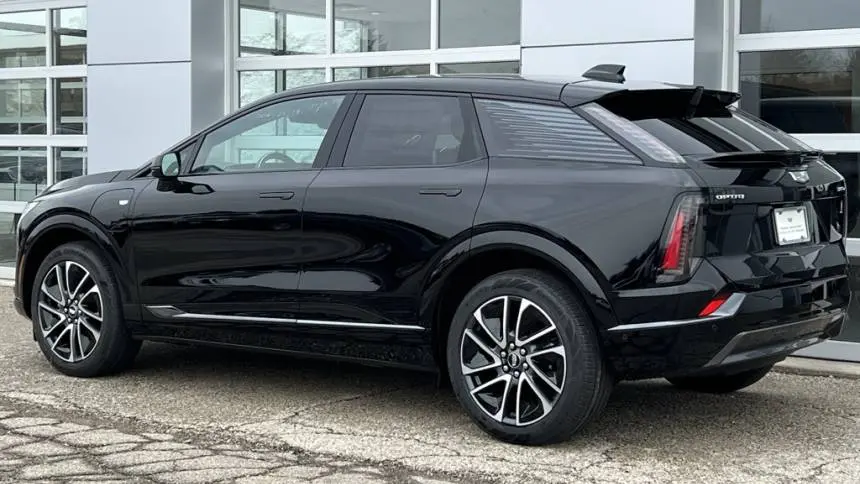 2025 Cadillac OPTIQ 3GYK3GMR8SS197958