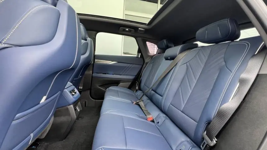 2025 Cadillac OPTIQ 3GYK3GMR8SS197958