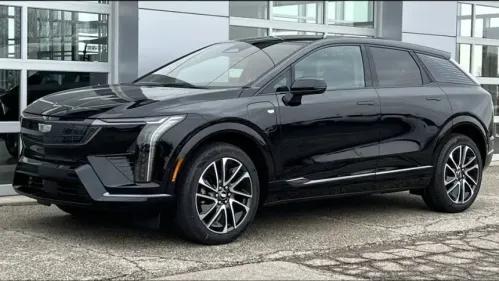 2025 Cadillac OPTIQ 3GYK3GMR8SS197958