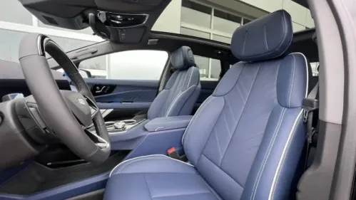 2025 Cadillac OPTIQ 3GYK3GMR8SS197958