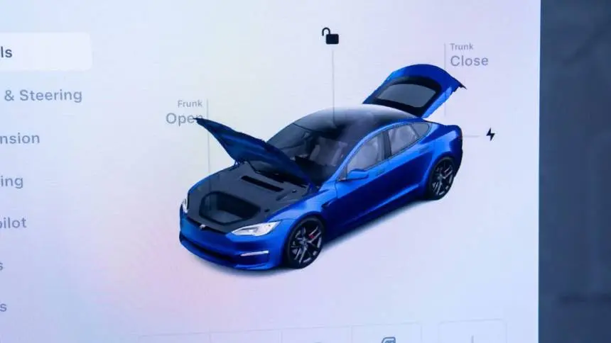 2023 Tesla Model S 5YJSA1E67PF525691