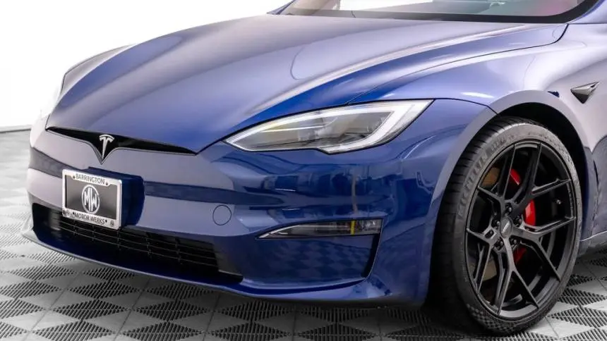 2023 Tesla Model S 5YJSA1E67PF525691