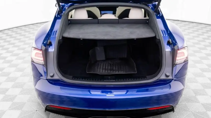 2023 Tesla Model S 5YJSA1E67PF525691