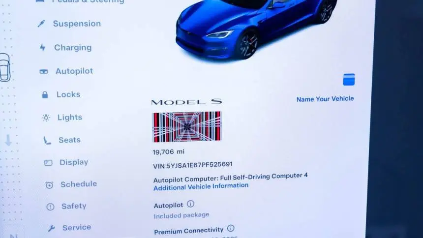 2023 Tesla Model S 5YJSA1E67PF525691