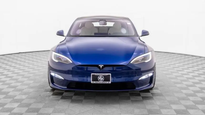 2023 Tesla Model S 5YJSA1E67PF525691