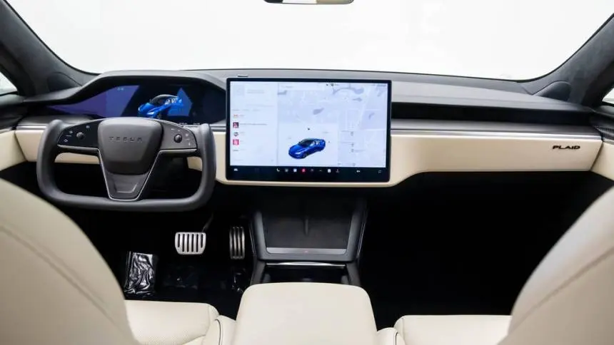 2023 Tesla Model S 5YJSA1E67PF525691