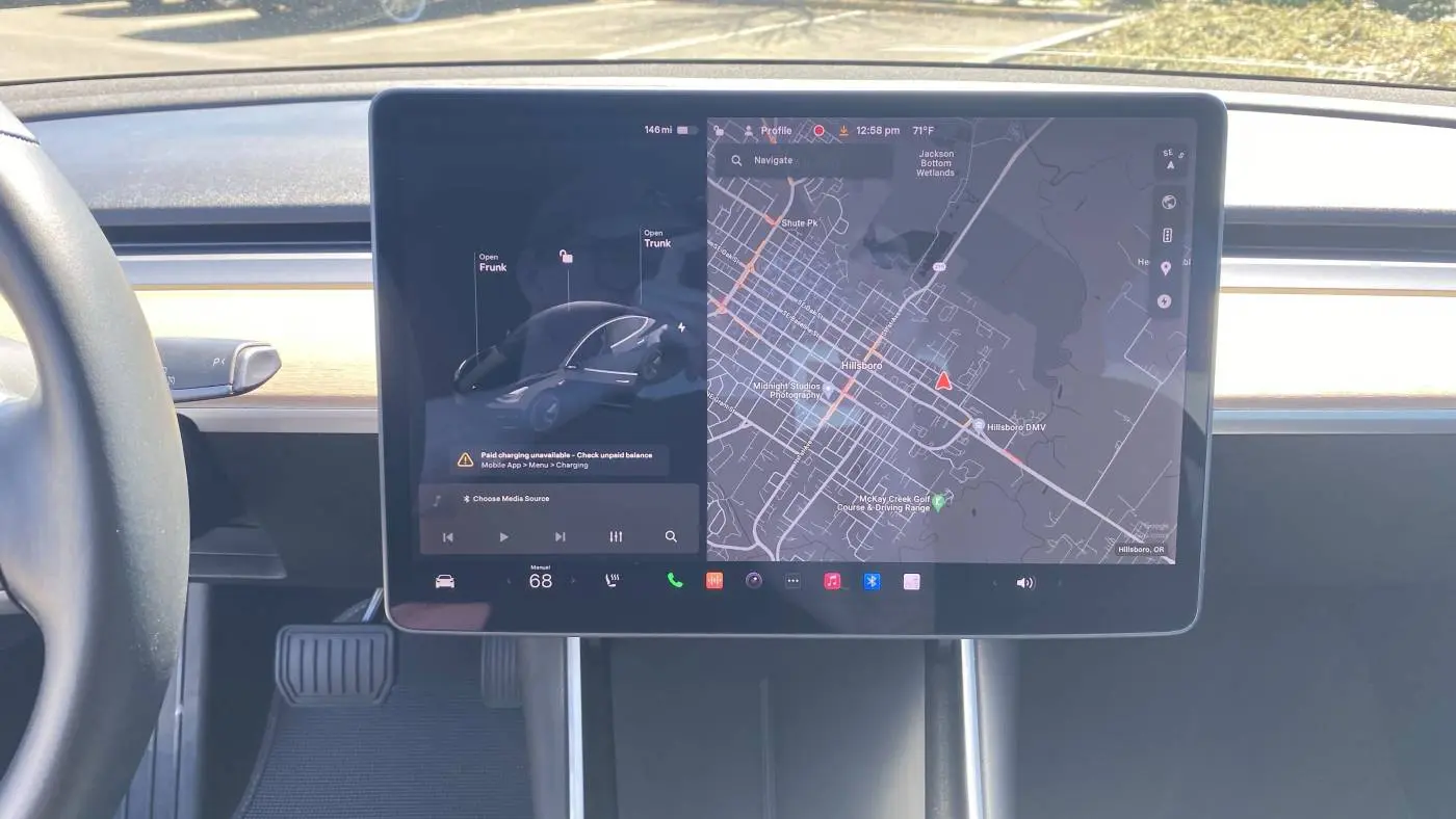 2018 Tesla Model 3 5YJ3E1EB9JF084742
