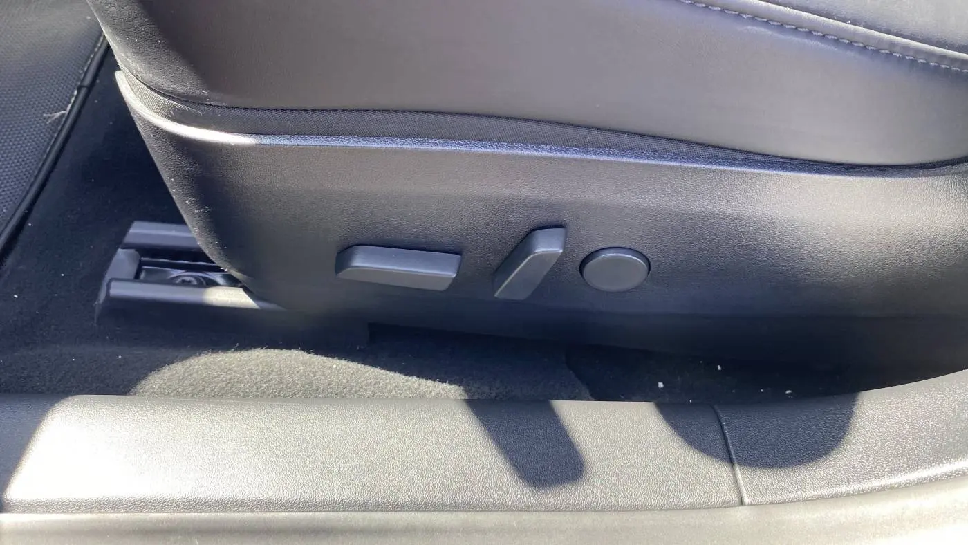 2018 Tesla Model 3 5YJ3E1EB9JF084742