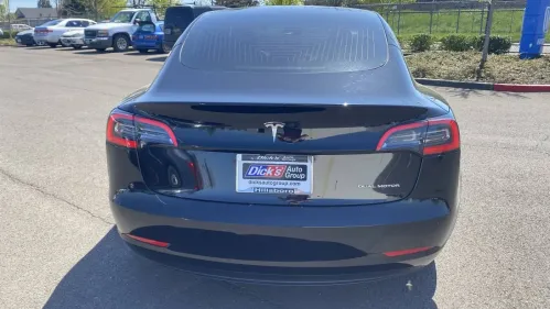2018 Tesla Model 3 5YJ3E1EB9JF084742