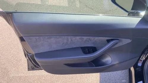 2018 Tesla Model 3 5YJ3E1EB9JF084742