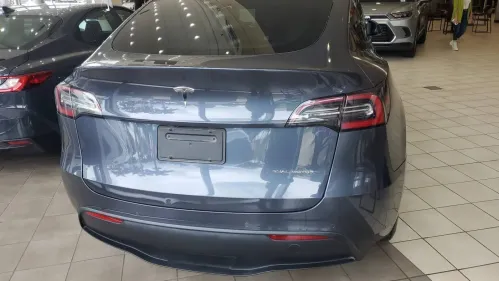 2020 Tesla Model Y 5YJYGDEE0LF020250