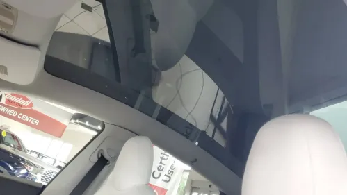 2020 Tesla Model Y 5YJYGDEE0LF020250