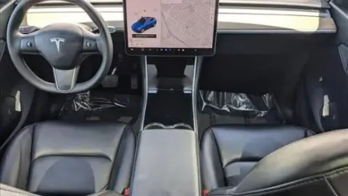 2021 Tesla Model Y 5YJYGDEE3MF088740