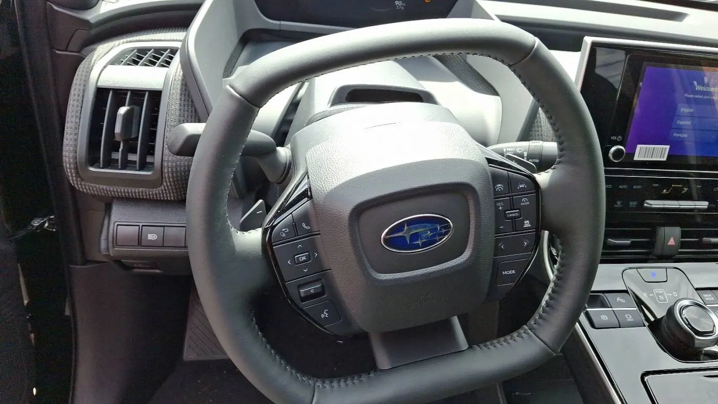 2025 Subaru Solterra JTMABABA2SA095264