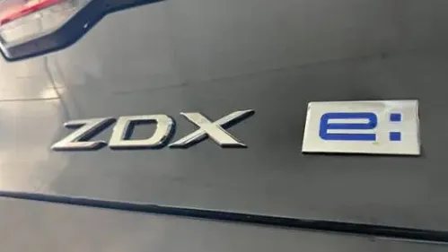 2024 Acura ZDX 4W5KHNRL0RZ518715