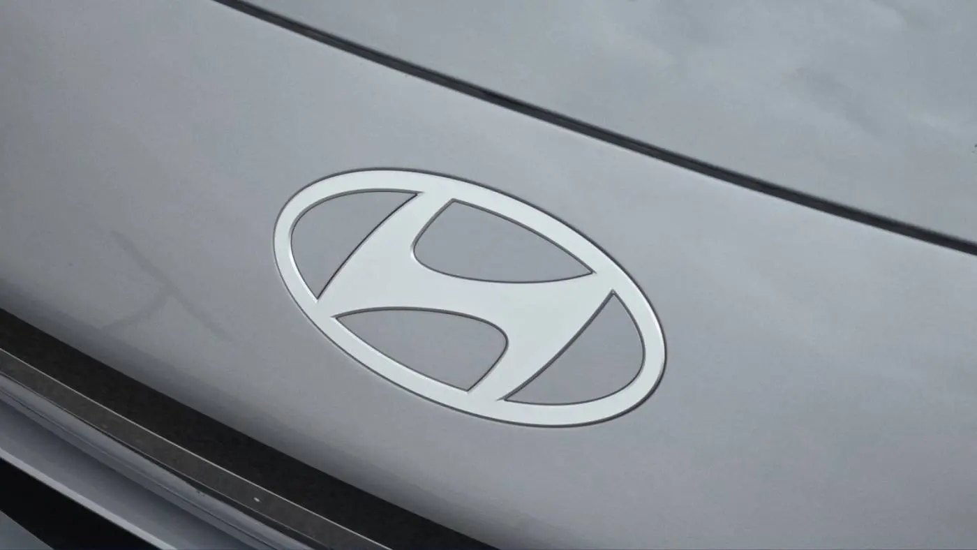 2025 Hyundai IONIQ 6 KMHM34AC3SA095445