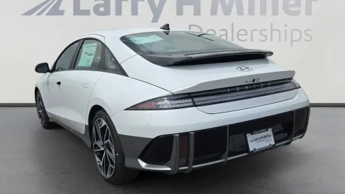 2025 Hyundai IONIQ 6 KMHM34AA5SA095753