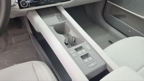 2025 Hyundai IONIQ 6 KMHM34AC3SA095445