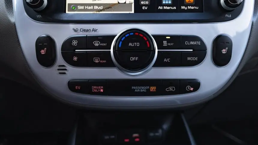2017 Kia Soul KNDJP3AE1H7020031