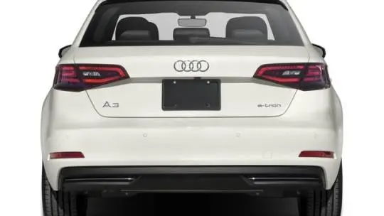 2016 Audi A3 Sportback e-tron WAUTPBFF4GA081134