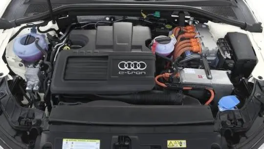 2016 Audi A3 Sportback e-tron WAUTPBFF4GA081134