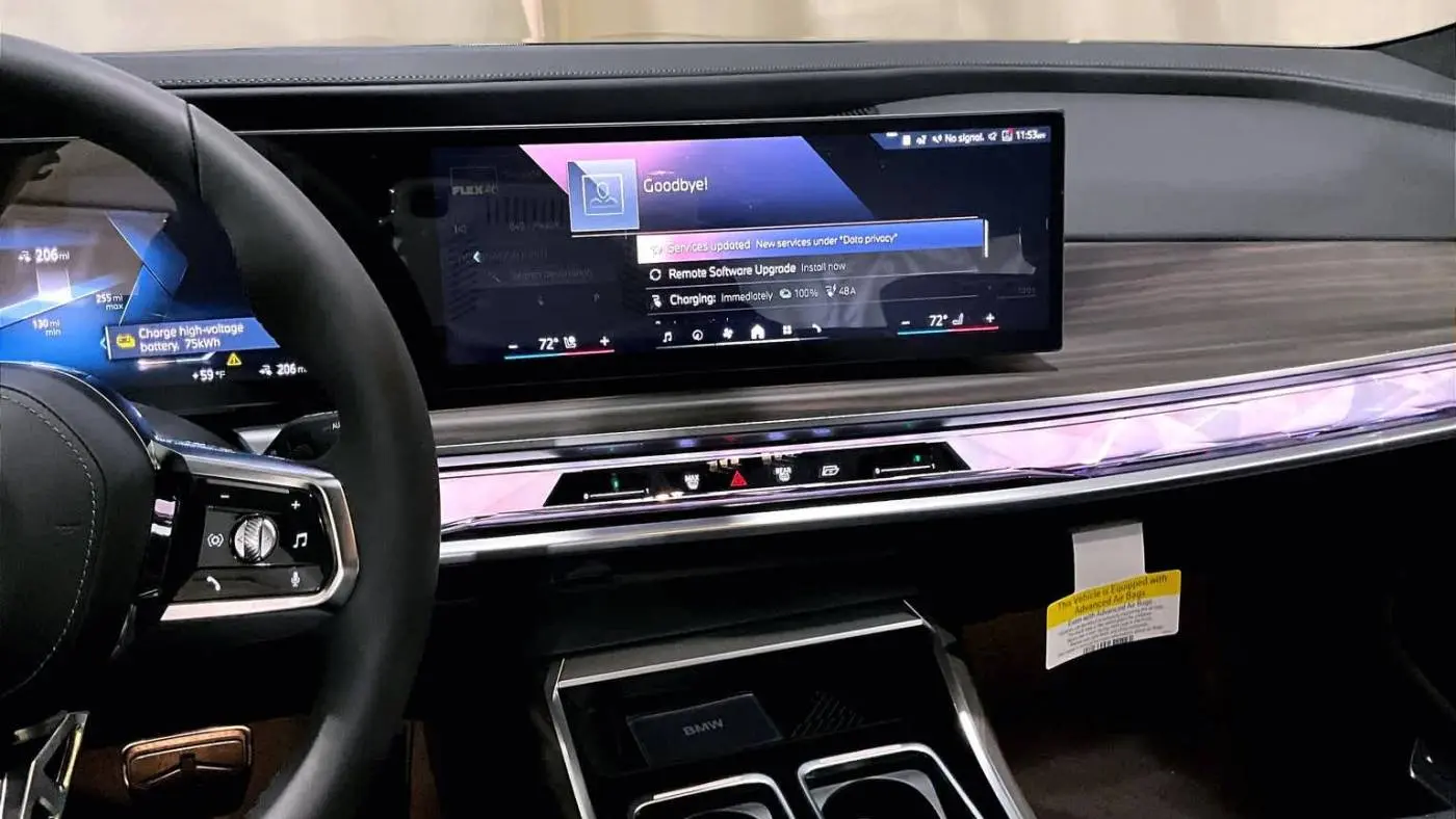 2025 BMW i7 WBY53EJ06SCU52687