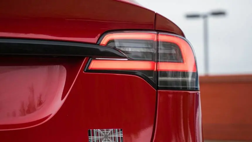 2023 Tesla Model X 7SAXCBE67PF373811